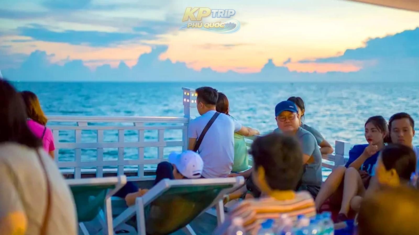 Tour Câu Mực Đêm Phú Quốc – Ngắm Hoàng Hôn & Trải Nghiệm Biển Đêm - Ảnh 4